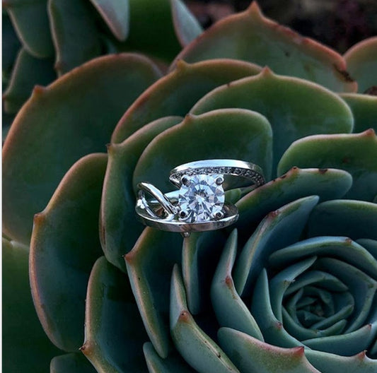 Fashion Engagement Ring