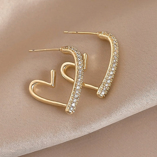 Love Heart Earrings – Lightweight Luxury for Women
