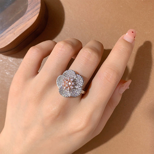 Floral Glow Zircon Ring