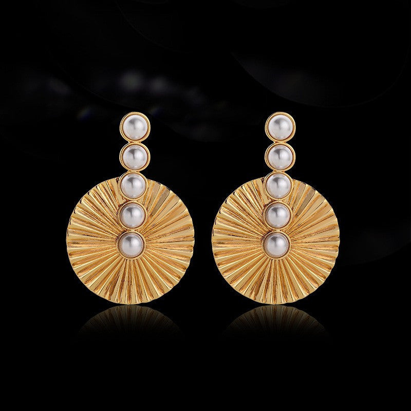 Retro Chic Design Earrings