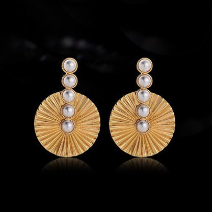 Retro Chic Design Earrings