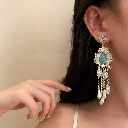 Retro Charm Temperament Earrings